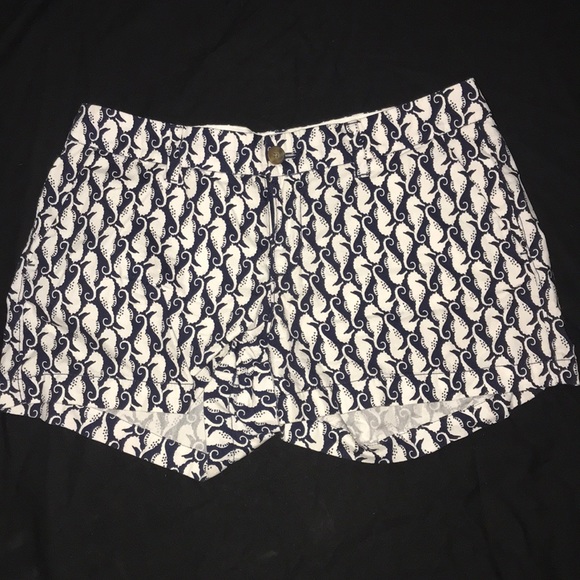 Seahorse Khaki Shorts - Picture 1 of 4